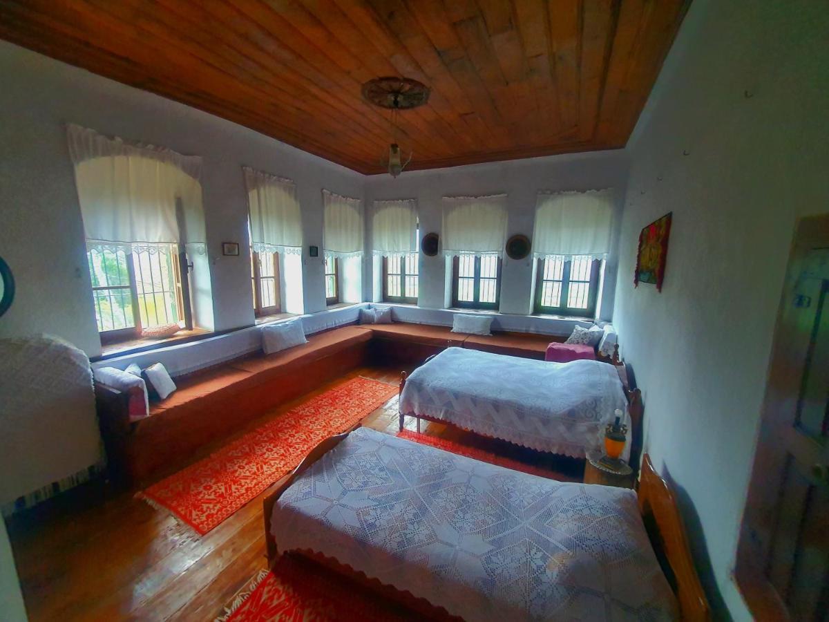 Traditional Guesthouse Пермети Экстерьер фото