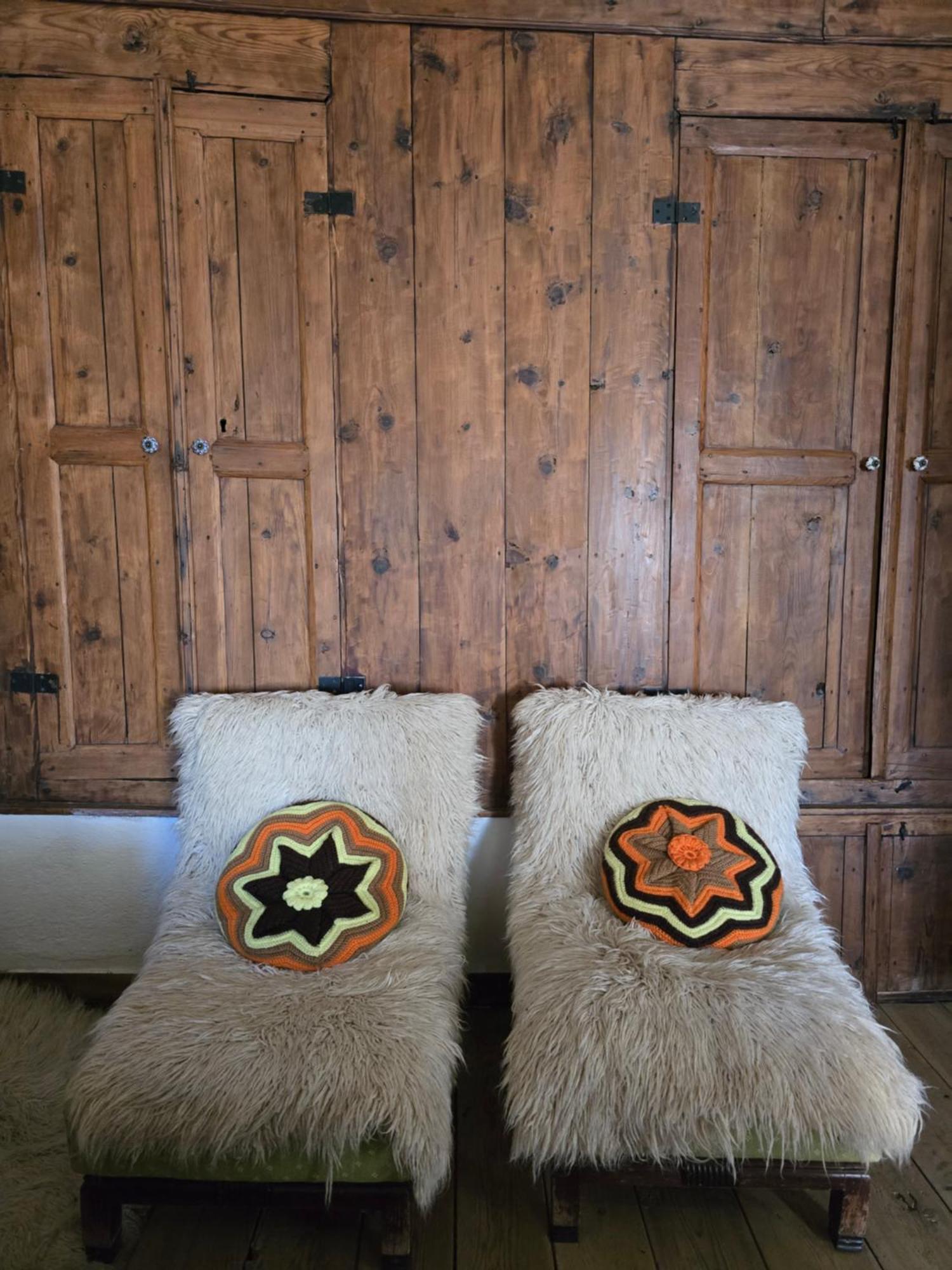 Traditional Guesthouse Пермети Экстерьер фото